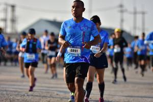 BIB: 6599, 6891
                            <button type="button" onclick="openModal(3092285)" class="btn btn-primary btn-sm float-right btn-popup" data-toggle="modal" data-target=".modal-high-quality">
                        <i class="fas fa-shopping-cart"></i> Add to Cart
                    </button>
                                            <button type="button" onclick="isThisMe(3092285, true)" class="btn btn-success btn-sm float-right btn-popup btn-isme hidden" data-toggle="tooltip" data-placement="bottom" title="นี่คือรูปของคุณใช่ไหม คลิกที่นี่เพื่อเอาเข้าอัลบั้ม">
                        <i class="fas fa-plus"></i> Add to album
                    </button>
                    <button type="button" onclick="isThisMe(3092285, false)" class="btn btn-warning btn-sm float-right btn-popup btn-isnotme hidden">
                        <i class="fas fa-ban"></i> Remove from album
                    </button>