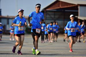 BIB: 8141, 8140
                            <button type="button" onclick="openModal(3093186)" class="btn btn-primary btn-sm float-right btn-popup" data-toggle="modal" data-target=".modal-high-quality">
                        <i class="fas fa-shopping-cart"></i> Add to Cart
                    </button>
                                            <button type="button" onclick="isThisMe(3093186, true)" class="btn btn-success btn-sm float-right btn-popup btn-isme hidden" data-toggle="tooltip" data-placement="bottom" title="นี่คือรูปของคุณใช่ไหม คลิกที่นี่เพื่อเอาเข้าอัลบั้ม">
                        <i class="fas fa-plus"></i> Add to album
                    </button>
                    <button type="button" onclick="isThisMe(3093186, false)" class="btn btn-warning btn-sm float-right btn-popup btn-isnotme hidden">
                        <i class="fas fa-ban"></i> Remove from album
                    </button>