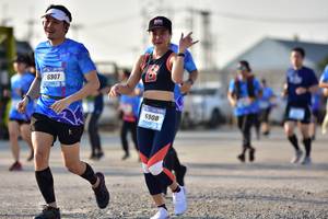 BIB: 6907, 6908
                            <button type="button" onclick="openModal(3092455)" class="btn btn-primary btn-sm float-right btn-popup" data-toggle="modal" data-target=".modal-high-quality">
                        <i class="fas fa-shopping-cart"></i> Add to Cart
                    </button>
                                            <button type="button" onclick="isThisMe(3092455, true)" class="btn btn-success btn-sm float-right btn-popup btn-isme hidden" data-toggle="tooltip" data-placement="bottom" title="นี่คือรูปของคุณใช่ไหม คลิกที่นี่เพื่อเอาเข้าอัลบั้ม">
                        <i class="fas fa-plus"></i> Add to album
                    </button>
                    <button type="button" onclick="isThisMe(3092455, false)" class="btn btn-warning btn-sm float-right btn-popup btn-isnotme hidden">
                        <i class="fas fa-ban"></i> Remove from album
                    </button>