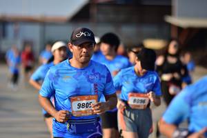 BIB: 8096, 9805
                            <button type="button" onclick="openModal(3092816)" class="btn btn-primary btn-sm float-right btn-popup" data-toggle="modal" data-target=".modal-high-quality">
                        <i class="fas fa-shopping-cart"></i> Add to Cart
                    </button>
                                            <button type="button" onclick="isThisMe(3092816, true)" class="btn btn-success btn-sm float-right btn-popup btn-isme hidden" data-toggle="tooltip" data-placement="bottom" title="นี่คือรูปของคุณใช่ไหม คลิกที่นี่เพื่อเอาเข้าอัลบั้ม">
                        <i class="fas fa-plus"></i> Add to album
                    </button>
                    <button type="button" onclick="isThisMe(3092816, false)" class="btn btn-warning btn-sm float-right btn-popup btn-isnotme hidden">
                        <i class="fas fa-ban"></i> Remove from album
                    </button>