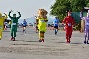 BIB: 680
                            <button type="button" onclick="openModal(3092535)" class="btn btn-primary btn-sm float-right btn-popup" data-toggle="modal" data-target=".modal-high-quality">
                        <i class="fas fa-shopping-cart"></i> Add to Cart
                    </button>
                                            <button type="button" onclick="isThisMe(3092535, true)" class="btn btn-success btn-sm float-right btn-popup btn-isme hidden" data-toggle="tooltip" data-placement="bottom" title="นี่คือรูปของคุณใช่ไหม คลิกที่นี่เพื่อเอาเข้าอัลบั้ม">
                        <i class="fas fa-plus"></i> Add to album
                    </button>
                    <button type="button" onclick="isThisMe(3092535, false)" class="btn btn-warning btn-sm float-right btn-popup btn-isnotme hidden">
                        <i class="fas fa-ban"></i> Remove from album
                    </button>