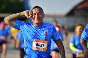 BIB: 8821
                            <button type="button" onclick="openModal(3093015)" class="btn btn-primary btn-sm float-right btn-popup" data-toggle="modal" data-target=".modal-high-quality">
                        <i class="fas fa-shopping-cart"></i> Add to Cart
                    </button>
                                            <button type="button" onclick="isThisMe(3093015, true)" class="btn btn-success btn-sm float-right btn-popup btn-isme hidden" data-toggle="tooltip" data-placement="bottom" title="นี่คือรูปของคุณใช่ไหม คลิกที่นี่เพื่อเอาเข้าอัลบั้ม">
                        <i class="fas fa-plus"></i> Add to album
                    </button>
                    <button type="button" onclick="isThisMe(3093015, false)" class="btn btn-warning btn-sm float-right btn-popup btn-isnotme hidden">
                        <i class="fas fa-ban"></i> Remove from album
                    </button>