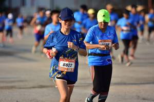 BIB: 8822
                            <button type="button" onclick="openModal(3092801)" class="btn btn-primary btn-sm float-right btn-popup" data-toggle="modal" data-target=".modal-high-quality">
                        <i class="fas fa-shopping-cart"></i> Add to Cart
                    </button>
                                            <button type="button" onclick="isThisMe(3092801, true)" class="btn btn-success btn-sm float-right btn-popup btn-isme hidden" data-toggle="tooltip" data-placement="bottom" title="นี่คือรูปของคุณใช่ไหม คลิกที่นี่เพื่อเอาเข้าอัลบั้ม">
                        <i class="fas fa-plus"></i> Add to album
                    </button>
                    <button type="button" onclick="isThisMe(3092801, false)" class="btn btn-warning btn-sm float-right btn-popup btn-isnotme hidden">
                        <i class="fas fa-ban"></i> Remove from album
                    </button>