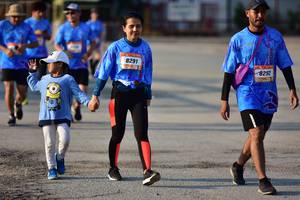 BIB: 8291, 8292
                            <button type="button" onclick="openModal(3093358)" class="btn btn-primary btn-sm float-right btn-popup" data-toggle="modal" data-target=".modal-high-quality">
                        <i class="fas fa-shopping-cart"></i> Add to Cart
                    </button>
                                            <button type="button" onclick="isThisMe(3093358, true)" class="btn btn-success btn-sm float-right btn-popup btn-isme hidden" data-toggle="tooltip" data-placement="bottom" title="นี่คือรูปของคุณใช่ไหม คลิกที่นี่เพื่อเอาเข้าอัลบั้ม">
                        <i class="fas fa-plus"></i> Add to album
                    </button>
                    <button type="button" onclick="isThisMe(3093358, false)" class="btn btn-warning btn-sm float-right btn-popup btn-isnotme hidden">
                        <i class="fas fa-ban"></i> Remove from album
                    </button>