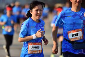 BIB: 8981, 8980
                            <button type="button" onclick="openModal(3092914)" class="btn btn-primary btn-sm float-right btn-popup" data-toggle="modal" data-target=".modal-high-quality">
                        <i class="fas fa-shopping-cart"></i> Add to Cart
                    </button>
                                            <button type="button" onclick="isThisMe(3092914, true)" class="btn btn-success btn-sm float-right btn-popup btn-isme hidden" data-toggle="tooltip" data-placement="bottom" title="นี่คือรูปของคุณใช่ไหม คลิกที่นี่เพื่อเอาเข้าอัลบั้ม">
                        <i class="fas fa-plus"></i> Add to album
                    </button>
                    <button type="button" onclick="isThisMe(3092914, false)" class="btn btn-warning btn-sm float-right btn-popup btn-isnotme hidden">
                        <i class="fas fa-ban"></i> Remove from album
                    </button>