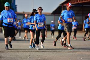 BIB: 9193, 8820, 9194
                            <button type="button" onclick="openModal(3093283)" class="btn btn-primary btn-sm float-right btn-popup" data-toggle="modal" data-target=".modal-high-quality">
                        <i class="fas fa-shopping-cart"></i> Add to Cart
                    </button>
                                            <button type="button" onclick="isThisMe(3093283, true)" class="btn btn-success btn-sm float-right btn-popup btn-isme hidden" data-toggle="tooltip" data-placement="bottom" title="นี่คือรูปของคุณใช่ไหม คลิกที่นี่เพื่อเอาเข้าอัลบั้ม">
                        <i class="fas fa-plus"></i> Add to album
                    </button>
                    <button type="button" onclick="isThisMe(3093283, false)" class="btn btn-warning btn-sm float-right btn-popup btn-isnotme hidden">
                        <i class="fas fa-ban"></i> Remove from album
                    </button>