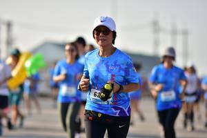 BIB: 
                            <button type="button" onclick="openModal(3092419)" class="btn btn-primary btn-sm float-right btn-popup" data-toggle="modal" data-target=".modal-high-quality">
                        <i class="fas fa-shopping-cart"></i> Add to Cart
                    </button>
                                            <button type="button" onclick="isThisMe(3092419, true)" class="btn btn-success btn-sm float-right btn-popup btn-isme hidden" data-toggle="tooltip" data-placement="bottom" title="นี่คือรูปของคุณใช่ไหม คลิกที่นี่เพื่อเอาเข้าอัลบั้ม">
                        <i class="fas fa-plus"></i> Add to album
                    </button>
                    <button type="button" onclick="isThisMe(3092419, false)" class="btn btn-warning btn-sm float-right btn-popup btn-isnotme hidden">
                        <i class="fas fa-ban"></i> Remove from album
                    </button>