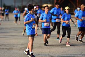 BIB: 
                            <button type="button" onclick="openModal(3092809)" class="btn btn-primary btn-sm float-right btn-popup" data-toggle="modal" data-target=".modal-high-quality">
                        <i class="fas fa-shopping-cart"></i> Add to Cart
                    </button>
                                            <button type="button" onclick="isThisMe(3092809, true)" class="btn btn-success btn-sm float-right btn-popup btn-isme hidden" data-toggle="tooltip" data-placement="bottom" title="นี่คือรูปของคุณใช่ไหม คลิกที่นี่เพื่อเอาเข้าอัลบั้ม">
                        <i class="fas fa-plus"></i> Add to album
                    </button>
                    <button type="button" onclick="isThisMe(3092809, false)" class="btn btn-warning btn-sm float-right btn-popup btn-isnotme hidden">
                        <i class="fas fa-ban"></i> Remove from album
                    </button>