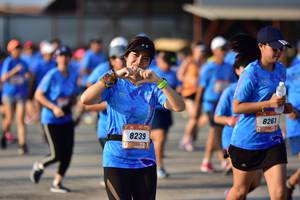 BIB: 8261, 8239
                            <button type="button" onclick="openModal(3092961)" class="btn btn-primary btn-sm float-right btn-popup" data-toggle="modal" data-target=".modal-high-quality">
                        <i class="fas fa-shopping-cart"></i> Add to Cart
                    </button>
                                            <button type="button" onclick="isThisMe(3092961, true)" class="btn btn-success btn-sm float-right btn-popup btn-isme hidden" data-toggle="tooltip" data-placement="bottom" title="นี่คือรูปของคุณใช่ไหม คลิกที่นี่เพื่อเอาเข้าอัลบั้ม">
                        <i class="fas fa-plus"></i> Add to album
                    </button>
                    <button type="button" onclick="isThisMe(3092961, false)" class="btn btn-warning btn-sm float-right btn-popup btn-isnotme hidden">
                        <i class="fas fa-ban"></i> Remove from album
                    </button>