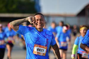 BIB: 8821
                            <button type="button" onclick="openModal(3093022)" class="btn btn-primary btn-sm float-right btn-popup" data-toggle="modal" data-target=".modal-high-quality">
                        <i class="fas fa-shopping-cart"></i> Add to Cart
                    </button>
                                            <button type="button" onclick="isThisMe(3093022, true)" class="btn btn-success btn-sm float-right btn-popup btn-isme hidden" data-toggle="tooltip" data-placement="bottom" title="นี่คือรูปของคุณใช่ไหม คลิกที่นี่เพื่อเอาเข้าอัลบั้ม">
                        <i class="fas fa-plus"></i> Add to album
                    </button>
                    <button type="button" onclick="isThisMe(3093022, false)" class="btn btn-warning btn-sm float-right btn-popup btn-isnotme hidden">
                        <i class="fas fa-ban"></i> Remove from album
                    </button>