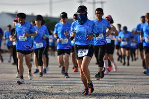 BIB: 6059
                            <button type="button" onclick="openModal(3092357)" class="btn btn-primary btn-sm float-right btn-popup" data-toggle="modal" data-target=".modal-high-quality">
                        <i class="fas fa-shopping-cart"></i> Add to Cart
                    </button>
                                            <button type="button" onclick="isThisMe(3092357, true)" class="btn btn-success btn-sm float-right btn-popup btn-isme hidden" data-toggle="tooltip" data-placement="bottom" title="นี่คือรูปของคุณใช่ไหม คลิกที่นี่เพื่อเอาเข้าอัลบั้ม">
                        <i class="fas fa-plus"></i> Add to album
                    </button>
                    <button type="button" onclick="isThisMe(3092357, false)" class="btn btn-warning btn-sm float-right btn-popup btn-isnotme hidden">
                        <i class="fas fa-ban"></i> Remove from album
                    </button>