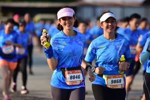 BIB: 8846, 9868
                            <button type="button" onclick="openModal(3092881)" class="btn btn-primary btn-sm float-right btn-popup" data-toggle="modal" data-target=".modal-high-quality">
                        <i class="fas fa-shopping-cart"></i> Add to Cart
                    </button>
                                            <button type="button" onclick="isThisMe(3092881, true)" class="btn btn-success btn-sm float-right btn-popup btn-isme hidden" data-toggle="tooltip" data-placement="bottom" title="นี่คือรูปของคุณใช่ไหม คลิกที่นี่เพื่อเอาเข้าอัลบั้ม">
                        <i class="fas fa-plus"></i> Add to album
                    </button>
                    <button type="button" onclick="isThisMe(3092881, false)" class="btn btn-warning btn-sm float-right btn-popup btn-isnotme hidden">
                        <i class="fas fa-ban"></i> Remove from album
                    </button>