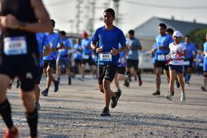 BIB: 6251
                            <button type="button" onclick="openModal(3092212)" class="btn btn-primary btn-sm float-right btn-popup" data-toggle="modal" data-target=".modal-high-quality">
                        <i class="fas fa-shopping-cart"></i> Add to Cart
                    </button>
                                            <button type="button" onclick="isThisMe(3092212, true)" class="btn btn-success btn-sm float-right btn-popup btn-isme hidden" data-toggle="tooltip" data-placement="bottom" title="นี่คือรูปของคุณใช่ไหม คลิกที่นี่เพื่อเอาเข้าอัลบั้ม">
                        <i class="fas fa-plus"></i> Add to album
                    </button>
                    <button type="button" onclick="isThisMe(3092212, false)" class="btn btn-warning btn-sm float-right btn-popup btn-isnotme hidden">
                        <i class="fas fa-ban"></i> Remove from album
                    </button>