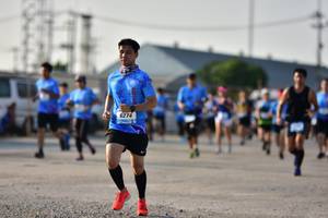 BIB: 6274
                            <button type="button" onclick="openModal(3092147)" class="btn btn-primary btn-sm float-right btn-popup" data-toggle="modal" data-target=".modal-high-quality">
                        <i class="fas fa-shopping-cart"></i> Add to Cart
                    </button>
                                            <button type="button" onclick="isThisMe(3092147, true)" class="btn btn-success btn-sm float-right btn-popup btn-isme hidden" data-toggle="tooltip" data-placement="bottom" title="นี่คือรูปของคุณใช่ไหม คลิกที่นี่เพื่อเอาเข้าอัลบั้ม">
                        <i class="fas fa-plus"></i> Add to album
                    </button>
                    <button type="button" onclick="isThisMe(3092147, false)" class="btn btn-warning btn-sm float-right btn-popup btn-isnotme hidden">
                        <i class="fas fa-ban"></i> Remove from album
                    </button>