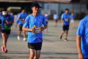 BIB: 441
                            <button type="button" onclick="openModal(3093138)" class="btn btn-primary btn-sm float-right btn-popup" data-toggle="modal" data-target=".modal-high-quality">
                        <i class="fas fa-shopping-cart"></i> Add to Cart
                    </button>
                                            <button type="button" onclick="isThisMe(3093138, true)" class="btn btn-success btn-sm float-right btn-popup btn-isme hidden" data-toggle="tooltip" data-placement="bottom" title="นี่คือรูปของคุณใช่ไหม คลิกที่นี่เพื่อเอาเข้าอัลบั้ม">
                        <i class="fas fa-plus"></i> Add to album
                    </button>
                    <button type="button" onclick="isThisMe(3093138, false)" class="btn btn-warning btn-sm float-right btn-popup btn-isnotme hidden">
                        <i class="fas fa-ban"></i> Remove from album
                    </button>