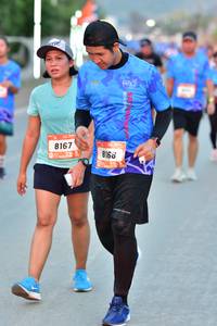 BIB: 8167, 8168
                            <button type="button" onclick="openModal(3094501)" class="btn btn-primary btn-sm float-right btn-popup" data-toggle="modal" data-target=".modal-high-quality">
                        <i class="fas fa-shopping-cart"></i> Add to Cart
                    </button>
                                            <button type="button" onclick="isThisMe(3094501, true)" class="btn btn-success btn-sm float-right btn-popup btn-isme hidden" data-toggle="tooltip" data-placement="bottom" title="นี่คือรูปของคุณใช่ไหม คลิกที่นี่เพื่อเอาเข้าอัลบั้ม">
                        <i class="fas fa-plus"></i> Add to album
                    </button>
                    <button type="button" onclick="isThisMe(3094501, false)" class="btn btn-warning btn-sm float-right btn-popup btn-isnotme hidden">
                        <i class="fas fa-ban"></i> Remove from album
                    </button>