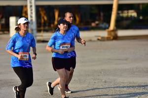 BIB: 8392
                            <button type="button" onclick="openModal(3093446)" class="btn btn-primary btn-sm float-right btn-popup" data-toggle="modal" data-target=".modal-high-quality">
                        <i class="fas fa-shopping-cart"></i> Add to Cart
                    </button>
                                            <button type="button" onclick="isThisMe(3093446, true)" class="btn btn-success btn-sm float-right btn-popup btn-isme hidden" data-toggle="tooltip" data-placement="bottom" title="นี่คือรูปของคุณใช่ไหม คลิกที่นี่เพื่อเอาเข้าอัลบั้ม">
                        <i class="fas fa-plus"></i> Add to album
                    </button>
                    <button type="button" onclick="isThisMe(3093446, false)" class="btn btn-warning btn-sm float-right btn-popup btn-isnotme hidden">
                        <i class="fas fa-ban"></i> Remove from album
                    </button>