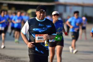 BIB: 866
                            <button type="button" onclick="openModal(3093128)" class="btn btn-primary btn-sm float-right btn-popup" data-toggle="modal" data-target=".modal-high-quality">
                        <i class="fas fa-shopping-cart"></i> Add to Cart
                    </button>
                                            <button type="button" onclick="isThisMe(3093128, true)" class="btn btn-success btn-sm float-right btn-popup btn-isme hidden" data-toggle="tooltip" data-placement="bottom" title="นี่คือรูปของคุณใช่ไหม คลิกที่นี่เพื่อเอาเข้าอัลบั้ม">
                        <i class="fas fa-plus"></i> Add to album
                    </button>
                    <button type="button" onclick="isThisMe(3093128, false)" class="btn btn-warning btn-sm float-right btn-popup btn-isnotme hidden">
                        <i class="fas fa-ban"></i> Remove from album
                    </button>