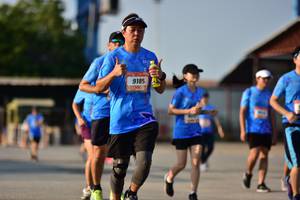 BIB: 9185
                            <button type="button" onclick="openModal(3093301)" class="btn btn-primary btn-sm float-right btn-popup" data-toggle="modal" data-target=".modal-high-quality">
                        <i class="fas fa-shopping-cart"></i> Add to Cart
                    </button>
                                            <button type="button" onclick="isThisMe(3093301, true)" class="btn btn-success btn-sm float-right btn-popup btn-isme hidden" data-toggle="tooltip" data-placement="bottom" title="นี่คือรูปของคุณใช่ไหม คลิกที่นี่เพื่อเอาเข้าอัลบั้ม">
                        <i class="fas fa-plus"></i> Add to album
                    </button>
                    <button type="button" onclick="isThisMe(3093301, false)" class="btn btn-warning btn-sm float-right btn-popup btn-isnotme hidden">
                        <i class="fas fa-ban"></i> Remove from album
                    </button>