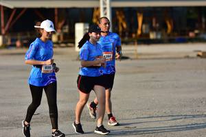 BIB: 8394, 8335
                            <button type="button" onclick="openModal(3093434)" class="btn btn-primary btn-sm float-right btn-popup" data-toggle="modal" data-target=".modal-high-quality">
                        <i class="fas fa-shopping-cart"></i> Add to Cart
                    </button>
                                            <button type="button" onclick="isThisMe(3093434, true)" class="btn btn-success btn-sm float-right btn-popup btn-isme hidden" data-toggle="tooltip" data-placement="bottom" title="นี่คือรูปของคุณใช่ไหม คลิกที่นี่เพื่อเอาเข้าอัลบั้ม">
                        <i class="fas fa-plus"></i> Add to album
                    </button>
                    <button type="button" onclick="isThisMe(3093434, false)" class="btn btn-warning btn-sm float-right btn-popup btn-isnotme hidden">
                        <i class="fas fa-ban"></i> Remove from album
                    </button>