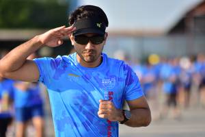 BIB: 
                            <button type="button" onclick="openModal(3092989)" class="btn btn-primary btn-sm float-right btn-popup" data-toggle="modal" data-target=".modal-high-quality">
                        <i class="fas fa-shopping-cart"></i> Add to Cart
                    </button>
                                            <button type="button" onclick="isThisMe(3092989, true)" class="btn btn-success btn-sm float-right btn-popup btn-isme hidden" data-toggle="tooltip" data-placement="bottom" title="นี่คือรูปของคุณใช่ไหม คลิกที่นี่เพื่อเอาเข้าอัลบั้ม">
                        <i class="fas fa-plus"></i> Add to album
                    </button>
                    <button type="button" onclick="isThisMe(3092989, false)" class="btn btn-warning btn-sm float-right btn-popup btn-isnotme hidden">
                        <i class="fas fa-ban"></i> Remove from album
                    </button>