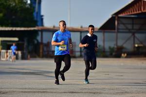 BIB: 9530
                            <button type="button" onclick="openModal(3092626)" class="btn btn-primary btn-sm float-right btn-popup" data-toggle="modal" data-target=".modal-high-quality">
                        <i class="fas fa-shopping-cart"></i> Add to Cart
                    </button>
                                            <button type="button" onclick="isThisMe(3092626, true)" class="btn btn-success btn-sm float-right btn-popup btn-isme hidden" data-toggle="tooltip" data-placement="bottom" title="นี่คือรูปของคุณใช่ไหม คลิกที่นี่เพื่อเอาเข้าอัลบั้ม">
                        <i class="fas fa-plus"></i> Add to album
                    </button>
                    <button type="button" onclick="isThisMe(3092626, false)" class="btn btn-warning btn-sm float-right btn-popup btn-isnotme hidden">
                        <i class="fas fa-ban"></i> Remove from album
                    </button>