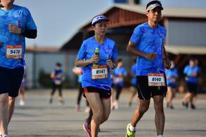 BIB: 9476, 8141, 8140
                            <button type="button" onclick="openModal(3093190)" class="btn btn-primary btn-sm float-right btn-popup" data-toggle="modal" data-target=".modal-high-quality">
                        <i class="fas fa-shopping-cart"></i> Add to Cart
                    </button>
                                            <button type="button" onclick="isThisMe(3093190, true)" class="btn btn-success btn-sm float-right btn-popup btn-isme hidden" data-toggle="tooltip" data-placement="bottom" title="นี่คือรูปของคุณใช่ไหม คลิกที่นี่เพื่อเอาเข้าอัลบั้ม">
                        <i class="fas fa-plus"></i> Add to album
                    </button>
                    <button type="button" onclick="isThisMe(3093190, false)" class="btn btn-warning btn-sm float-right btn-popup btn-isnotme hidden">
                        <i class="fas fa-ban"></i> Remove from album
                    </button>