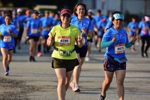 BIB: 8290, 8675
                            <button type="button" onclick="openModal(3092937)" class="btn btn-primary btn-sm float-right btn-popup" data-toggle="modal" data-target=".modal-high-quality">
                        <i class="fas fa-shopping-cart"></i> Add to Cart
                    </button>
                                            <button type="button" onclick="isThisMe(3092937, true)" class="btn btn-success btn-sm float-right btn-popup btn-isme hidden" data-toggle="tooltip" data-placement="bottom" title="นี่คือรูปของคุณใช่ไหม คลิกที่นี่เพื่อเอาเข้าอัลบั้ม">
                        <i class="fas fa-plus"></i> Add to album
                    </button>
                    <button type="button" onclick="isThisMe(3092937, false)" class="btn btn-warning btn-sm float-right btn-popup btn-isnotme hidden">
                        <i class="fas fa-ban"></i> Remove from album
                    </button>