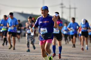 BIB: 6699, 408
                            <button type="button" onclick="openModal(3092251)" class="btn btn-primary btn-sm float-right btn-popup" data-toggle="modal" data-target=".modal-high-quality">
                        <i class="fas fa-shopping-cart"></i> Add to Cart
                    </button>
                                            <button type="button" onclick="isThisMe(3092251, true)" class="btn btn-success btn-sm float-right btn-popup btn-isme hidden" data-toggle="tooltip" data-placement="bottom" title="นี่คือรูปของคุณใช่ไหม คลิกที่นี่เพื่อเอาเข้าอัลบั้ม">
                        <i class="fas fa-plus"></i> Add to album
                    </button>
                    <button type="button" onclick="isThisMe(3092251, false)" class="btn btn-warning btn-sm float-right btn-popup btn-isnotme hidden">
                        <i class="fas fa-ban"></i> Remove from album
                    </button>