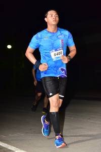 BIB: 6400
                            <button type="button" onclick="openModal(3095702)" class="btn btn-primary btn-sm float-right btn-popup" data-toggle="modal" data-target=".modal-high-quality">
                        <i class="fas fa-shopping-cart"></i> Add to Cart
                    </button>
                                            <button type="button" onclick="isThisMe(3095702, true)" class="btn btn-success btn-sm float-right btn-popup btn-isme hidden" data-toggle="tooltip" data-placement="bottom" title="นี่คือรูปของคุณใช่ไหม คลิกที่นี่เพื่อเอาเข้าอัลบั้ม">
                        <i class="fas fa-plus"></i> Add to album
                    </button>
                    <button type="button" onclick="isThisMe(3095702, false)" class="btn btn-warning btn-sm float-right btn-popup btn-isnotme hidden">
                        <i class="fas fa-ban"></i> Remove from album
                    </button>