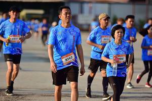 BIB: 9343, 
                            <button type="button" onclick="openModal(3152011)" class="btn btn-primary btn-sm float-right btn-popup" data-toggle="modal" data-target=".modal-high-quality">
                        <i class="fas fa-shopping-cart"></i> Add to Cart
                    </button>
                                            <button type="button" onclick="isThisMe(3152011, true)" class="btn btn-success btn-sm float-right btn-popup btn-isme hidden" data-toggle="tooltip" data-placement="bottom" title="นี่คือรูปของคุณใช่ไหม คลิกที่นี่เพื่อเอาเข้าอัลบั้ม">
                        <i class="fas fa-plus"></i> Add to album
                    </button>
                    <button type="button" onclick="isThisMe(3152011, false)" class="btn btn-warning btn-sm float-right btn-popup btn-isnotme hidden">
                        <i class="fas fa-ban"></i> Remove from album
                    </button>