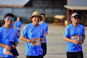 BIB: 9328
                            <button type="button" onclick="openModal(3153779)" class="btn btn-primary btn-sm float-right btn-popup" data-toggle="modal" data-target=".modal-high-quality">
                        <i class="fas fa-shopping-cart"></i> Add to Cart
                    </button>
                                            <button type="button" onclick="isThisMe(3153779, true)" class="btn btn-success btn-sm float-right btn-popup btn-isme hidden" data-toggle="tooltip" data-placement="bottom" title="นี่คือรูปของคุณใช่ไหม คลิกที่นี่เพื่อเอาเข้าอัลบั้ม">
                        <i class="fas fa-plus"></i> Add to album
                    </button>
                    <button type="button" onclick="isThisMe(3153779, false)" class="btn btn-warning btn-sm float-right btn-popup btn-isnotme hidden">
                        <i class="fas fa-ban"></i> Remove from album
                    </button>