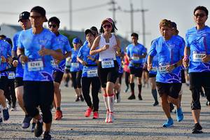 BIB: 246, 7225, 6112, 678
                            <button type="button" onclick="openModal(3148097)" class="btn btn-primary btn-sm float-right btn-popup" data-toggle="modal" data-target=".modal-high-quality">
                        <i class="fas fa-shopping-cart"></i> Add to Cart
                    </button>
                                            <button type="button" onclick="isThisMe(3148097, true)" class="btn btn-success btn-sm float-right btn-popup btn-isme hidden" data-toggle="tooltip" data-placement="bottom" title="นี่คือรูปของคุณใช่ไหม คลิกที่นี่เพื่อเอาเข้าอัลบั้ม">
                        <i class="fas fa-plus"></i> Add to album
                    </button>
                    <button type="button" onclick="isThisMe(3148097, false)" class="btn btn-warning btn-sm float-right btn-popup btn-isnotme hidden">
                        <i class="fas fa-ban"></i> Remove from album
                    </button>