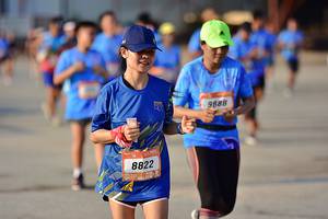 BIB: 9888, 8822
                            <button type="button" onclick="openModal(3149942)" class="btn btn-primary btn-sm float-right btn-popup" data-toggle="modal" data-target=".modal-high-quality">
                        <i class="fas fa-shopping-cart"></i> Add to Cart
                    </button>
                                            <button type="button" onclick="isThisMe(3149942, true)" class="btn btn-success btn-sm float-right btn-popup btn-isme hidden" data-toggle="tooltip" data-placement="bottom" title="นี่คือรูปของคุณใช่ไหม คลิกที่นี่เพื่อเอาเข้าอัลบั้ม">
                        <i class="fas fa-plus"></i> Add to album
                    </button>
                    <button type="button" onclick="isThisMe(3149942, false)" class="btn btn-warning btn-sm float-right btn-popup btn-isnotme hidden">
                        <i class="fas fa-ban"></i> Remove from album
                    </button>