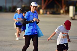 BIB: 8163
                            <button type="button" onclick="openModal(3153555)" class="btn btn-primary btn-sm float-right btn-popup" data-toggle="modal" data-target=".modal-high-quality">
                        <i class="fas fa-shopping-cart"></i> Add to Cart
                    </button>
                                            <button type="button" onclick="isThisMe(3153555, true)" class="btn btn-success btn-sm float-right btn-popup btn-isme hidden" data-toggle="tooltip" data-placement="bottom" title="นี่คือรูปของคุณใช่ไหม คลิกที่นี่เพื่อเอาเข้าอัลบั้ม">
                        <i class="fas fa-plus"></i> Add to album
                    </button>
                    <button type="button" onclick="isThisMe(3153555, false)" class="btn btn-warning btn-sm float-right btn-popup btn-isnotme hidden">
                        <i class="fas fa-ban"></i> Remove from album
                    </button>