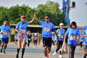 BIB: 9463, 462, 8602
                            <button type="button" onclick="openModal(3152513)" class="btn btn-primary btn-sm float-right btn-popup" data-toggle="modal" data-target=".modal-high-quality">
                        <i class="fas fa-shopping-cart"></i> Add to Cart
                    </button>
                                            <button type="button" onclick="isThisMe(3152513, true)" class="btn btn-success btn-sm float-right btn-popup btn-isme hidden" data-toggle="tooltip" data-placement="bottom" title="นี่คือรูปของคุณใช่ไหม คลิกที่นี่เพื่อเอาเข้าอัลบั้ม">
                        <i class="fas fa-plus"></i> Add to album
                    </button>
                    <button type="button" onclick="isThisMe(3152513, false)" class="btn btn-warning btn-sm float-right btn-popup btn-isnotme hidden">
                        <i class="fas fa-ban"></i> Remove from album
                    </button>