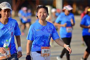 BIB: 9211
                            <button type="button" onclick="openModal(3150255)" class="btn btn-primary btn-sm float-right btn-popup" data-toggle="modal" data-target=".modal-high-quality">
                        <i class="fas fa-shopping-cart"></i> Add to Cart
                    </button>
                                            <button type="button" onclick="isThisMe(3150255, true)" class="btn btn-success btn-sm float-right btn-popup btn-isme hidden" data-toggle="tooltip" data-placement="bottom" title="นี่คือรูปของคุณใช่ไหม คลิกที่นี่เพื่อเอาเข้าอัลบั้ม">
                        <i class="fas fa-plus"></i> Add to album
                    </button>
                    <button type="button" onclick="isThisMe(3150255, false)" class="btn btn-warning btn-sm float-right btn-popup btn-isnotme hidden">
                        <i class="fas fa-ban"></i> Remove from album
                    </button>