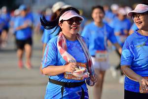 BIB: 
                            <button type="button" onclick="openModal(3150190)" class="btn btn-primary btn-sm float-right btn-popup" data-toggle="modal" data-target=".modal-high-quality">
                        <i class="fas fa-shopping-cart"></i> Add to Cart
                    </button>
                                            <button type="button" onclick="isThisMe(3150190, true)" class="btn btn-success btn-sm float-right btn-popup btn-isme hidden" data-toggle="tooltip" data-placement="bottom" title="นี่คือรูปของคุณใช่ไหม คลิกที่นี่เพื่อเอาเข้าอัลบั้ม">
                        <i class="fas fa-plus"></i> Add to album
                    </button>
                    <button type="button" onclick="isThisMe(3150190, false)" class="btn btn-warning btn-sm float-right btn-popup btn-isnotme hidden">
                        <i class="fas fa-ban"></i> Remove from album
                    </button>