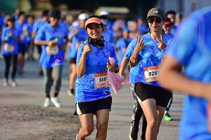 BIB: 928, 9481
                            <button type="button" onclick="openModal(3150537)" class="btn btn-primary btn-sm float-right btn-popup" data-toggle="modal" data-target=".modal-high-quality">
                        <i class="fas fa-shopping-cart"></i> Add to Cart
                    </button>
                                            <button type="button" onclick="isThisMe(3150537, true)" class="btn btn-success btn-sm float-right btn-popup btn-isme hidden" data-toggle="tooltip" data-placement="bottom" title="นี่คือรูปของคุณใช่ไหม คลิกที่นี่เพื่อเอาเข้าอัลบั้ม">
                        <i class="fas fa-plus"></i> Add to album
                    </button>
                    <button type="button" onclick="isThisMe(3150537, false)" class="btn btn-warning btn-sm float-right btn-popup btn-isnotme hidden">
                        <i class="fas fa-ban"></i> Remove from album
                    </button>