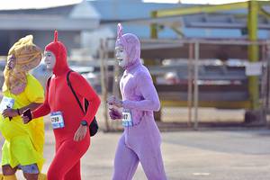 BIB: 
                            <button type="button" onclick="openModal(3148864)" class="btn btn-primary btn-sm float-right btn-popup" data-toggle="modal" data-target=".modal-high-quality">
                        <i class="fas fa-shopping-cart"></i> Add to Cart
                    </button>
                                            <button type="button" onclick="isThisMe(3148864, true)" class="btn btn-success btn-sm float-right btn-popup btn-isme hidden" data-toggle="tooltip" data-placement="bottom" title="นี่คือรูปของคุณใช่ไหม คลิกที่นี่เพื่อเอาเข้าอัลบั้ม">
                        <i class="fas fa-plus"></i> Add to album
                    </button>
                    <button type="button" onclick="isThisMe(3148864, false)" class="btn btn-warning btn-sm float-right btn-popup btn-isnotme hidden">
                        <i class="fas fa-ban"></i> Remove from album
                    </button>