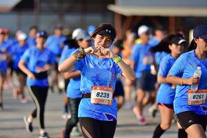 BIB: 8239, 8261
                            <button type="button" onclick="openModal(3151013)" class="btn btn-primary btn-sm float-right btn-popup" data-toggle="modal" data-target=".modal-high-quality">
                        <i class="fas fa-shopping-cart"></i> Add to Cart
                    </button>
                                            <button type="button" onclick="isThisMe(3151013, true)" class="btn btn-success btn-sm float-right btn-popup btn-isme hidden" data-toggle="tooltip" data-placement="bottom" title="นี่คือรูปของคุณใช่ไหม คลิกที่นี่เพื่อเอาเข้าอัลบั้ม">
                        <i class="fas fa-plus"></i> Add to album
                    </button>
                    <button type="button" onclick="isThisMe(3151013, false)" class="btn btn-warning btn-sm float-right btn-popup btn-isnotme hidden">
                        <i class="fas fa-ban"></i> Remove from album
                    </button>