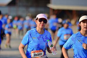 BIB: 8689
                            <button type="button" onclick="openModal(3150092)" class="btn btn-primary btn-sm float-right btn-popup" data-toggle="modal" data-target=".modal-high-quality">
                        <i class="fas fa-shopping-cart"></i> Add to Cart
                    </button>
                                            <button type="button" onclick="isThisMe(3150092, true)" class="btn btn-success btn-sm float-right btn-popup btn-isme hidden" data-toggle="tooltip" data-placement="bottom" title="นี่คือรูปของคุณใช่ไหม คลิกที่นี่เพื่อเอาเข้าอัลบั้ม">
                        <i class="fas fa-plus"></i> Add to album
                    </button>
                    <button type="button" onclick="isThisMe(3150092, false)" class="btn btn-warning btn-sm float-right btn-popup btn-isnotme hidden">
                        <i class="fas fa-ban"></i> Remove from album
                    </button>