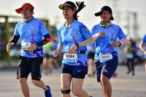 BIB: 6384, 6550
                            <button type="button" onclick="openModal(3148522)" class="btn btn-primary btn-sm float-right btn-popup" data-toggle="modal" data-target=".modal-high-quality">
                        <i class="fas fa-shopping-cart"></i> Add to Cart
                    </button>
                                            <button type="button" onclick="isThisMe(3148522, true)" class="btn btn-success btn-sm float-right btn-popup btn-isme hidden" data-toggle="tooltip" data-placement="bottom" title="นี่คือรูปของคุณใช่ไหม คลิกที่นี่เพื่อเอาเข้าอัลบั้ม">
                        <i class="fas fa-plus"></i> Add to album
                    </button>
                    <button type="button" onclick="isThisMe(3148522, false)" class="btn btn-warning btn-sm float-right btn-popup btn-isnotme hidden">
                        <i class="fas fa-ban"></i> Remove from album
                    </button>