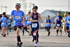 BIB: 6907, 6908
                            <button type="button" onclick="openModal(3148527)" class="btn btn-primary btn-sm float-right btn-popup" data-toggle="modal" data-target=".modal-high-quality">
                        <i class="fas fa-shopping-cart"></i> Add to Cart
                    </button>
                                            <button type="button" onclick="isThisMe(3148527, true)" class="btn btn-success btn-sm float-right btn-popup btn-isme hidden" data-toggle="tooltip" data-placement="bottom" title="นี่คือรูปของคุณใช่ไหม คลิกที่นี่เพื่อเอาเข้าอัลบั้ม">
                        <i class="fas fa-plus"></i> Add to album
                    </button>
                    <button type="button" onclick="isThisMe(3148527, false)" class="btn btn-warning btn-sm float-right btn-popup btn-isnotme hidden">
                        <i class="fas fa-ban"></i> Remove from album
                    </button>