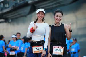 BIB: 9599, 9669
                            <button type="button" onclick="openModal(3441569)" class="btn btn-primary btn-sm float-right btn-popup" data-toggle="modal" data-target=".modal-high-quality">
                        <i class="fas fa-shopping-cart"></i> Add to Cart
                    </button>
                                            <button type="button" onclick="isThisMe(3441569, true)" class="btn btn-success btn-sm float-right btn-popup btn-isme hidden" data-toggle="tooltip" data-placement="bottom" title="นี่คือรูปของคุณใช่ไหม คลิกที่นี่เพื่อเอาเข้าอัลบั้ม">
                        <i class="fas fa-plus"></i> Add to album
                    </button>
                    <button type="button" onclick="isThisMe(3441569, false)" class="btn btn-warning btn-sm float-right btn-popup btn-isnotme hidden">
                        <i class="fas fa-ban"></i> Remove from album
                    </button>