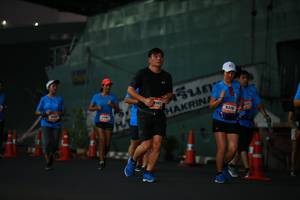 BIB: 082
                            <button type="button" onclick="openModal(3446967)" class="btn btn-primary btn-sm float-right btn-popup" data-toggle="modal" data-target=".modal-high-quality">
                        <i class="fas fa-shopping-cart"></i> Add to Cart
                    </button>
                                            <button type="button" onclick="isThisMe(3446967, true)" class="btn btn-success btn-sm float-right btn-popup btn-isme hidden" data-toggle="tooltip" data-placement="bottom" title="นี่คือรูปของคุณใช่ไหม คลิกที่นี่เพื่อเอาเข้าอัลบั้ม">
                        <i class="fas fa-plus"></i> Add to album
                    </button>
                    <button type="button" onclick="isThisMe(3446967, false)" class="btn btn-warning btn-sm float-right btn-popup btn-isnotme hidden">
                        <i class="fas fa-ban"></i> Remove from album
                    </button>