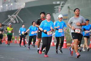 BIB: 910, 8395
                            <button type="button" onclick="openModal(3413136)" class="btn btn-primary btn-sm float-right btn-popup" data-toggle="modal" data-target=".modal-high-quality">
                        <i class="fas fa-shopping-cart"></i> Add to Cart
                    </button>
                                            <button type="button" onclick="isThisMe(3413136, true)" class="btn btn-success btn-sm float-right btn-popup btn-isme hidden" data-toggle="tooltip" data-placement="bottom" title="นี่คือรูปของคุณใช่ไหม คลิกที่นี่เพื่อเอาเข้าอัลบั้ม">
                        <i class="fas fa-plus"></i> Add to album
                    </button>
                    <button type="button" onclick="isThisMe(3413136, false)" class="btn btn-warning btn-sm float-right btn-popup btn-isnotme hidden">
                        <i class="fas fa-ban"></i> Remove from album
                    </button>