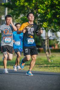 BIB: 6728, 6212, 6744
                            <button type="button" onclick="openModal(3475199)" class="btn btn-primary btn-sm float-right btn-popup" data-toggle="modal" data-target=".modal-high-quality">
                        <i class="fas fa-shopping-cart"></i> Add to Cart
                    </button>
                                            <button type="button" onclick="isThisMe(3475199, true)" class="btn btn-success btn-sm float-right btn-popup btn-isme hidden" data-toggle="tooltip" data-placement="bottom" title="นี่คือรูปของคุณใช่ไหม คลิกที่นี่เพื่อเอาเข้าอัลบั้ม">
                        <i class="fas fa-plus"></i> Add to album
                    </button>
                    <button type="button" onclick="isThisMe(3475199, false)" class="btn btn-warning btn-sm float-right btn-popup btn-isnotme hidden">
                        <i class="fas fa-ban"></i> Remove from album
                    </button>