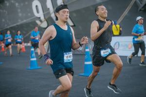 BIB: 6550, 678
                            <button type="button" onclick="openModal(3489228)" class="btn btn-primary btn-sm float-right btn-popup" data-toggle="modal" data-target=".modal-high-quality">
                        <i class="fas fa-shopping-cart"></i> Add to Cart
                    </button>
                                            <button type="button" onclick="isThisMe(3489228, true)" class="btn btn-success btn-sm float-right btn-popup btn-isme hidden" data-toggle="tooltip" data-placement="bottom" title="นี่คือรูปของคุณใช่ไหม คลิกที่นี่เพื่อเอาเข้าอัลบั้ม">
                        <i class="fas fa-plus"></i> Add to album
                    </button>
                    <button type="button" onclick="isThisMe(3489228, false)" class="btn btn-warning btn-sm float-right btn-popup btn-isnotme hidden">
                        <i class="fas fa-ban"></i> Remove from album
                    </button>