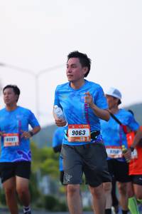 BIB: 9063, 1391
                            <button type="button" onclick="openModal(3237257)" class="btn btn-primary btn-sm float-right btn-popup" data-toggle="modal" data-target=".modal-high-quality">
                        <i class="fas fa-shopping-cart"></i> Add to Cart
                    </button>
                                            <button type="button" onclick="isThisMe(3237257, true)" class="btn btn-success btn-sm float-right btn-popup btn-isme hidden" data-toggle="tooltip" data-placement="bottom" title="นี่คือรูปของคุณใช่ไหม คลิกที่นี่เพื่อเอาเข้าอัลบั้ม">
                        <i class="fas fa-plus"></i> Add to album
                    </button>
                    <button type="button" onclick="isThisMe(3237257, false)" class="btn btn-warning btn-sm float-right btn-popup btn-isnotme hidden">
                        <i class="fas fa-ban"></i> Remove from album
                    </button>